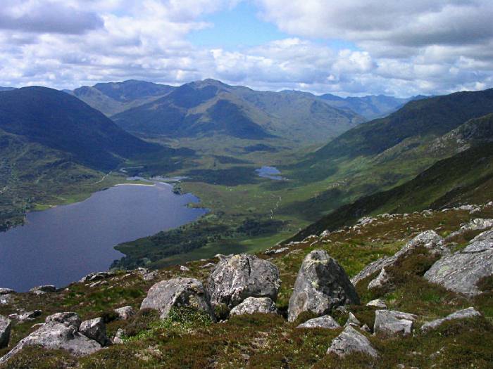 the path north of Loch Affric, towards little Loch Coolavie