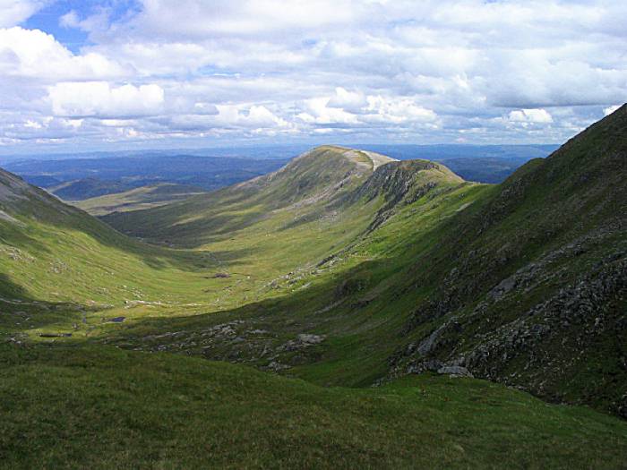 the valley in the east, with the stream leading back to the other car park