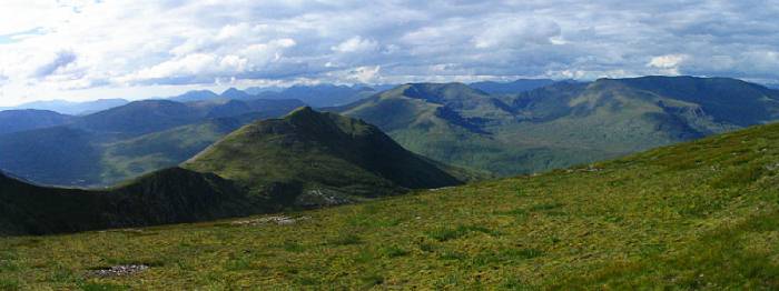 Beinn Fhionnlaidh and mountains north of Loch Mullardoch